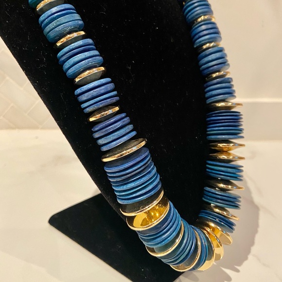 3/$50 Blue Chunky Wood Choker Necklace - ** 3 FOR $50 DEAL + REDUCED SHIPPING ** - Picture 2 of 9